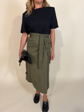 Carica l'immagine nel visualizzatore di Gallery, Gonna Safari | Più colori
