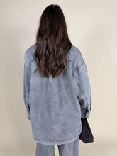 Carica l'immagine nel visualizzatore di Gallery, Camicia oversize Cassandra | Set coordinato zefiro
