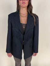 Carica l'immagine nel visualizzatore di Gallery, Blazer black quadri | Con frange
