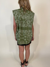 Carica l'immagine nel visualizzatore di Gallery, Camicia Bandana | Olive Green
