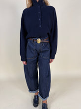 Load image into Gallery viewer, Maglione polo con bottoni | 100% lana | Più colori

