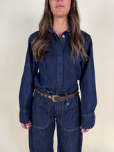 Carica l'immagine nel visualizzatore di Gallery, Camicia jeans sfiancata
