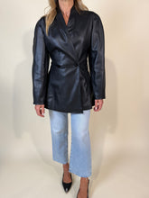 Carica l'immagine nel visualizzatore di Gallery, Giacca Giada | Ecopelle | Più colori

