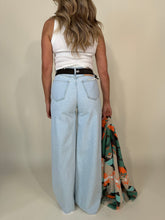 Carica l'immagine nel visualizzatore di Gallery, Denim Lexie
