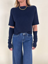 Load image into Gallery viewer, Maglia crop con manicotti | 100% lana | Più colori
