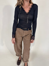 Load image into Gallery viewer, Maglia Cashmere | V Pizzo | Più colori
