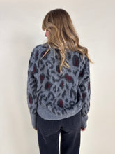 Carica l'immagine nel visualizzatore di Gallery, Cardigan maculato grigio &amp; bordeaux | Wool
