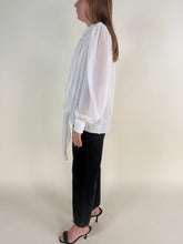 Load image into Gallery viewer, Blusa Carin I panna
