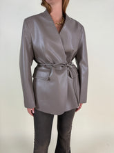 Load image into Gallery viewer, Blazer Night  | Ecopelle | Più Colori | Set Coordinato
