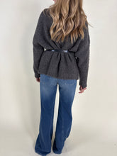 Carica l'immagine nel visualizzatore di Gallery, Cardigan puff in lana e alpaca | Più colori
