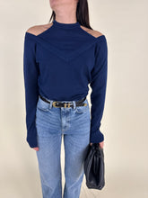 Load image into Gallery viewer, Maglia cut-out | Più colori
