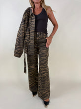 Load image into Gallery viewer, Pantalone zebra verde | Set coordinato
