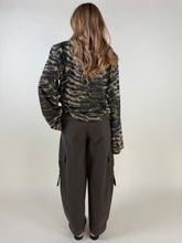 Load image into Gallery viewer, Maglia zebra | Spallina | 100% cotone
