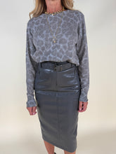 Load image into Gallery viewer, Maglia Maculata | Grey
