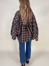 Carica l'immagine nel visualizzatore di Gallery, Camicia in check con ricami I caffè
