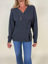 Load image into Gallery viewer, Cardigan Bottoni Laterali | SUSY
