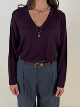 Carica l'immagine nel visualizzatore di Gallery, Maglia scollo a V | 100% lana merino

