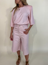 Carica l'immagine nel visualizzatore di Gallery, Bermuda rose in denim
