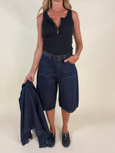 Load image into Gallery viewer, Bermuda jeans 100% cotone | Set coordinato
