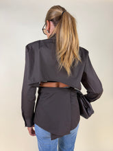 Load image into Gallery viewer, Camicia Classic | Schiena scoperta | Più colori
