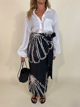 Carica l'immagine nel visualizzatore di Gallery, Completo Panama | Camicia + gonna | TWIN SET

